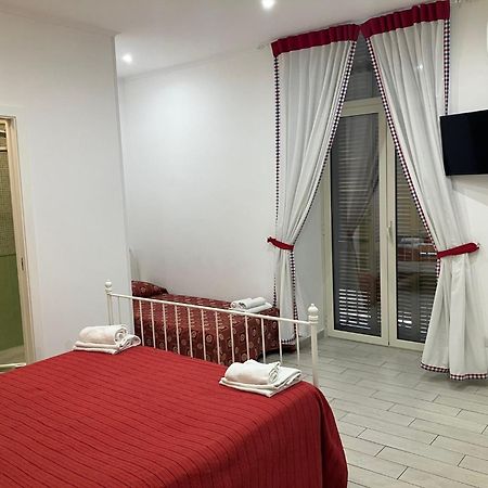 Albergo Oasi Napels Buitenkant foto
