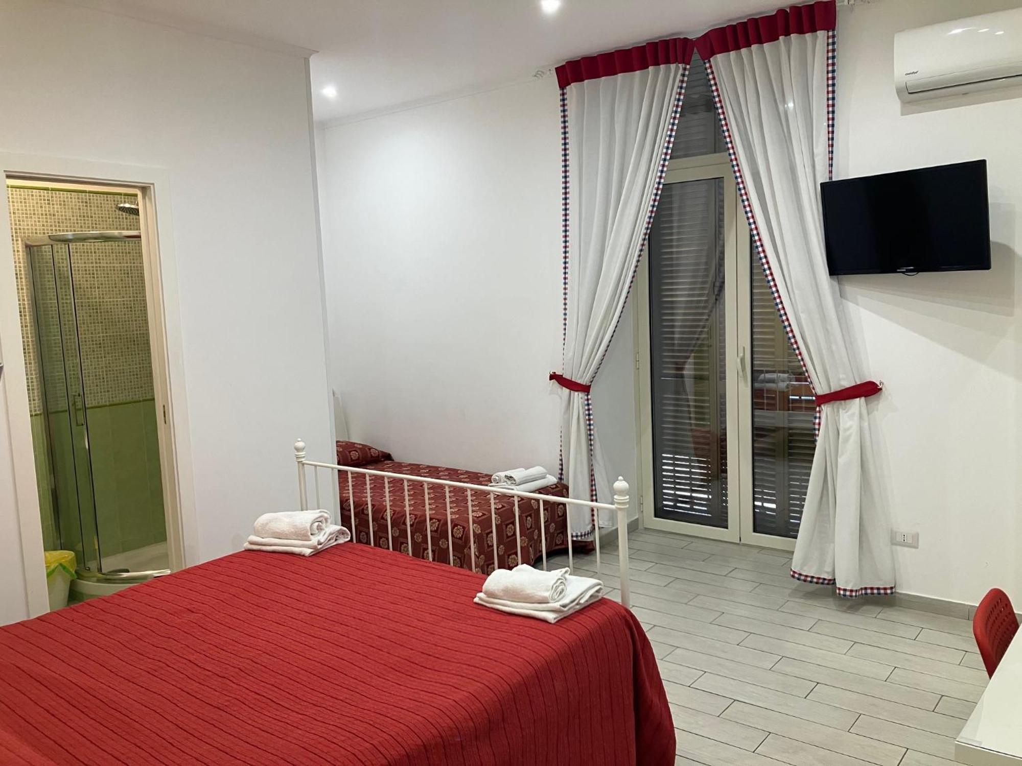 Albergo Oasi Napels Buitenkant foto